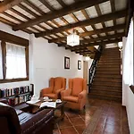 Отель Restaurante Blanco Y Кониль-де-ла-Фронтера