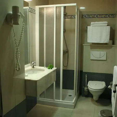 Restaurante Blanco Y 2* Коніль-де-ла-Фронтера