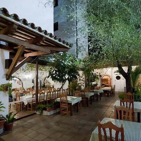 호텔 Restaurante Blanco Y 2*